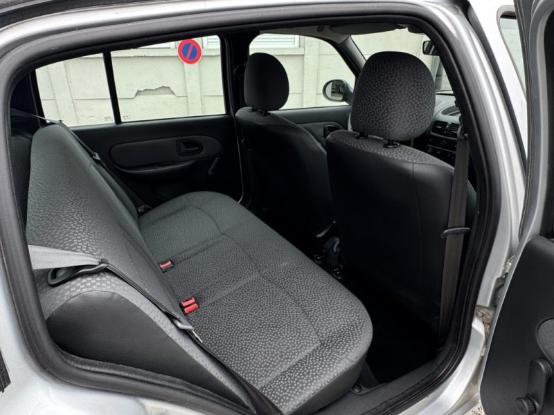RENAULT CLIO CAMPUS 1.2 I 1er MAIN 72000Km GARANTIE 6 MOIS 