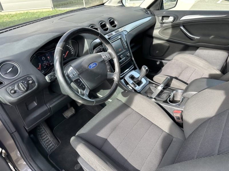 FORD S-MAX 2L TDCI BVA 140CV 2014 SUIVI & GARANTIE 6 MOIS