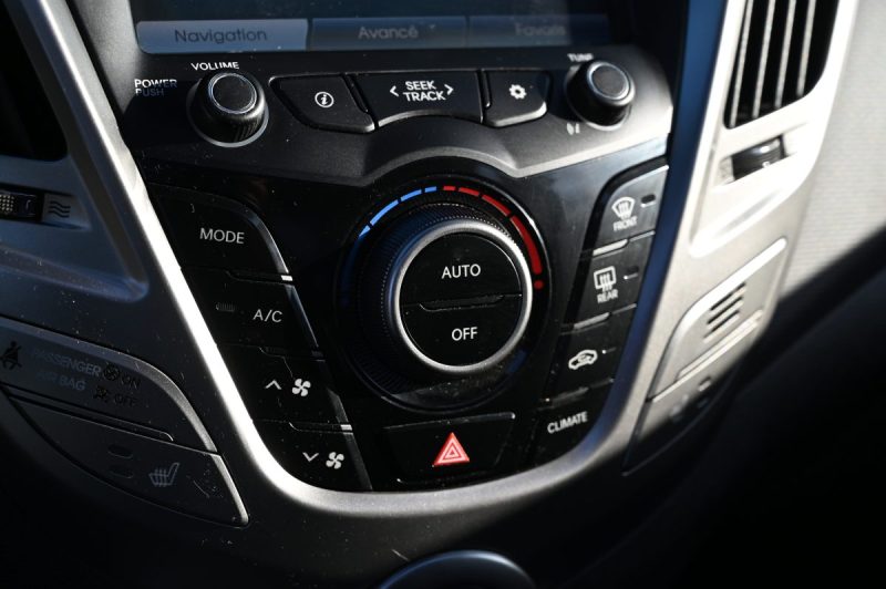 HYUNDAI VELOSTER 1.6 GDI 140 PACK PREMIUM 2011