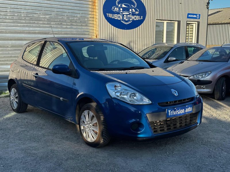 RENAULT CLIO 1.2 EXPRESSION 2011