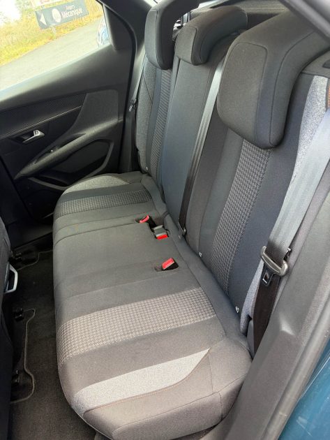 PEUGEOT 3008 1.5 BLUEHDI 130ch EAT8 ACTIVE PACK 
