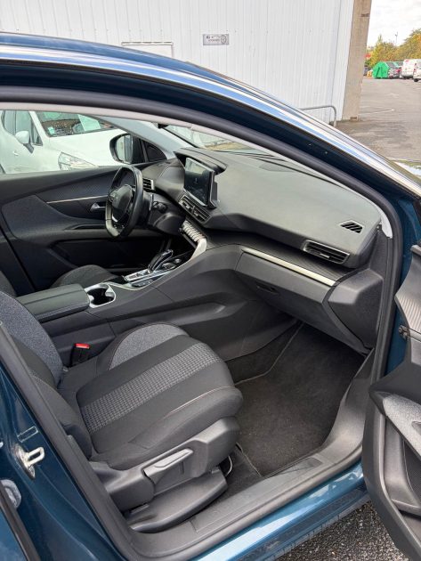 PEUGEOT 3008 1.5 BLUEHDI 130ch EAT8 ACTIVE PACK 