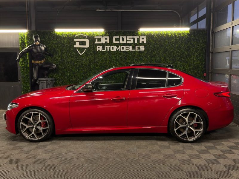 ALFA ROMEO GIULIA 2.0 200 Cv - APPLE & ANDROID / TOIT OUVRANT - GARANTIE 12 MOIS NATIONALE