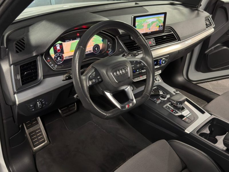 AUDI Q5 2.0 40 TDI 190 Cv - APPLE & ANDROID / TOIT OUVRANT - GARANTIE 12 MOIS NATIONALE