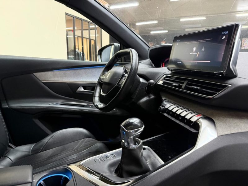PEUGEOT 3008 1.5 BLUEHDI 130 GT 2021