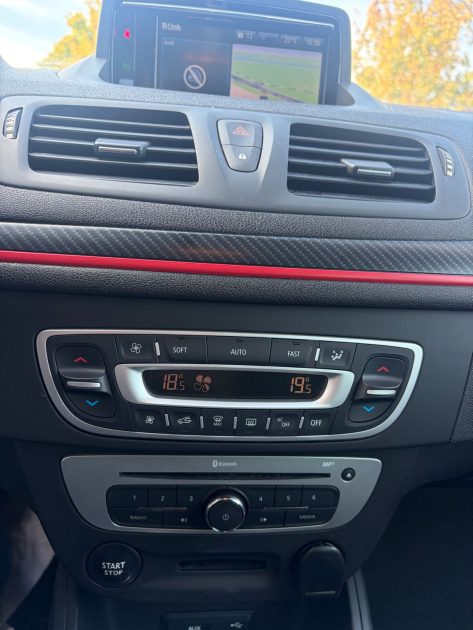 RENAULT MEGANE III 1.5 dCI 110ch GT LINE