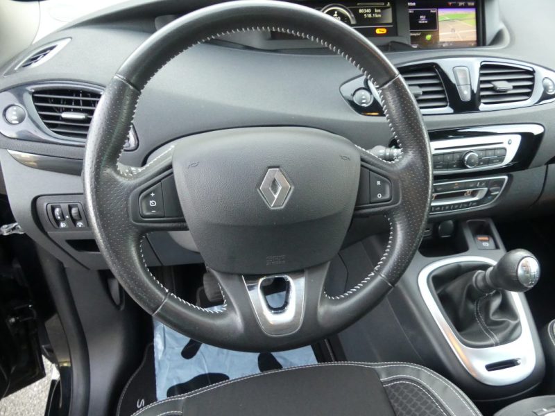RENAULT MEGANE GRAND SCENIC 3 (3) 1.5 DCI 110 BOSE 7 PL 2016