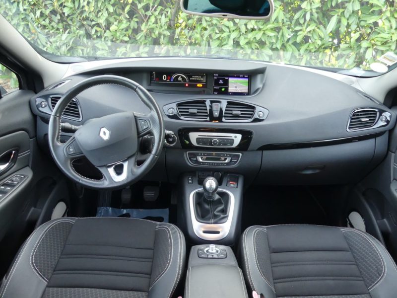 RENAULT MEGANE GRAND SCENIC 3 (3) 1.5 DCI 110 BOSE 7 PL 2016