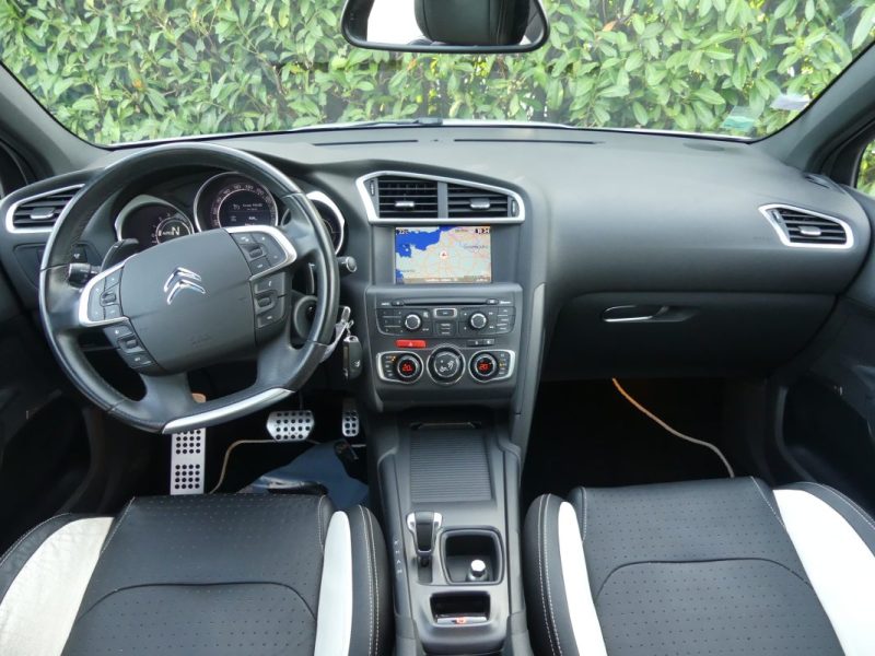 CITROEN DS4 1.6 HDI 110 SO CHIC BMP6 2011