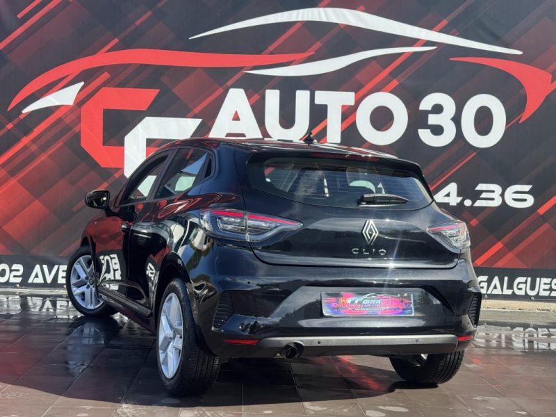 RENAULT CLIO 5 EVOLUTION TCE 1.0i 90 2024 TTC 