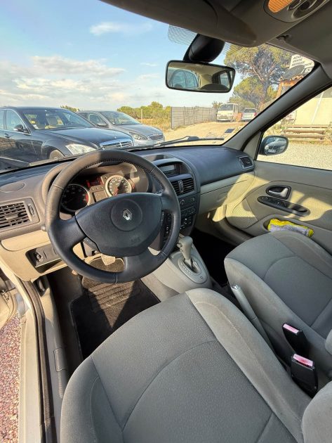 RENAULT CLIO CONFORT AUTHENTIQUE 1.4 16V BA PROACTIVE