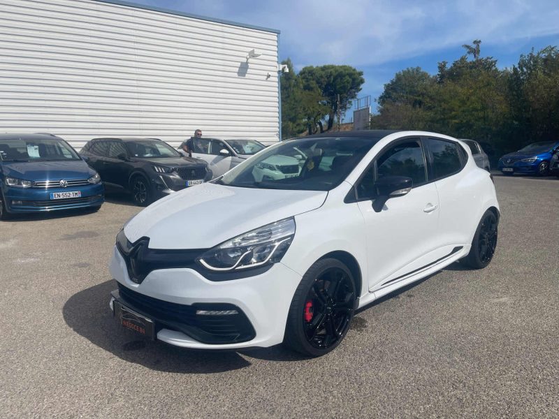 RENAULT CLIO 1.6 T 200CH RS EDC 144MKM