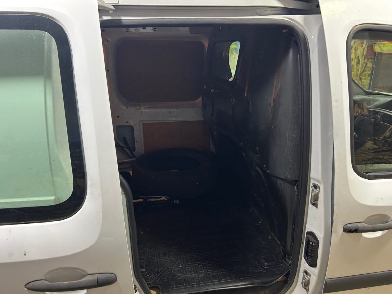 RENAULT KANGOO EXPRESS Z.E. 2013