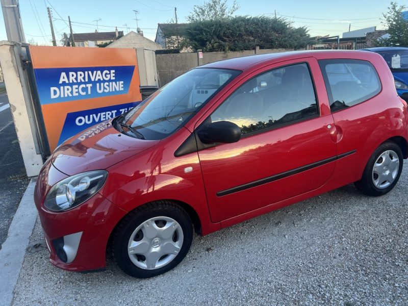 RENAULT TWINGO II 1.5 DCI 75 2011