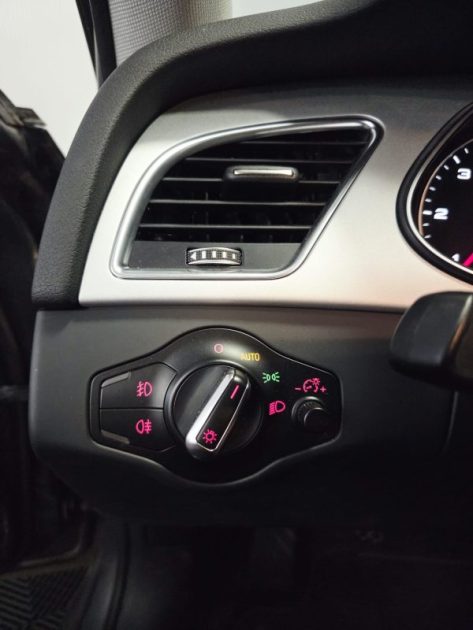 AUDI A4 2.0 TDI BUISNESS 134Ch