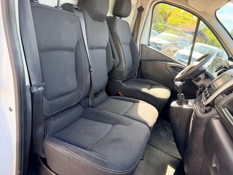 RENAULT TRAFIC L1H1 2.0 DCI 120CH CONFORT 130MKM