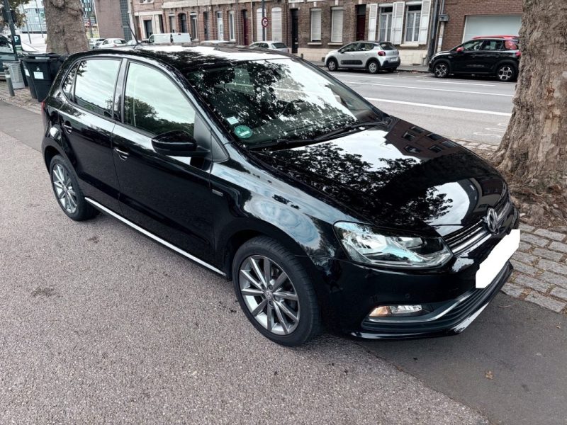 Volkswagen POLO 1.0 FRESH BLUEMOTION  1ère MAIN