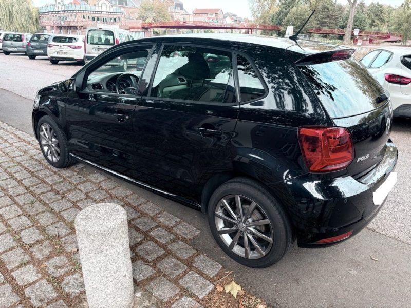 Volkswagen POLO 1.0 FRESH BLUEMOTION  1ère MAIN