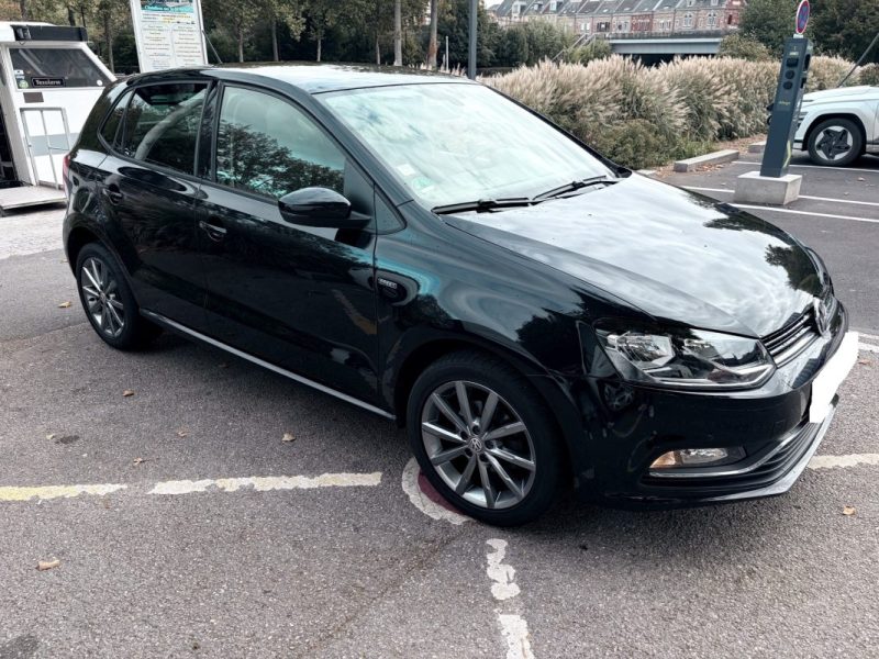 Volkswagen POLO 1.0 FRESH BLUEMOTION  1ère MAIN