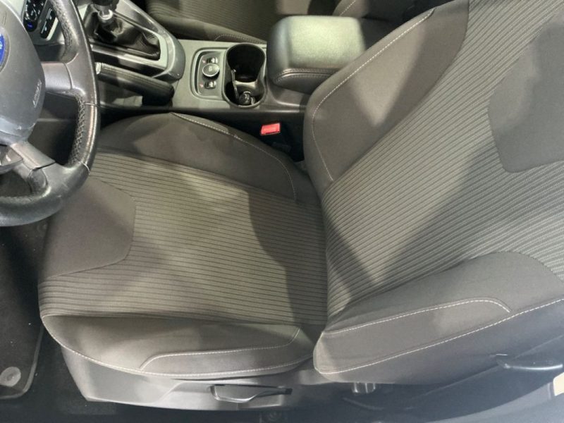 FORD FOCUS BREAK SW 1.6 TDCI 115ch TITANIUM 