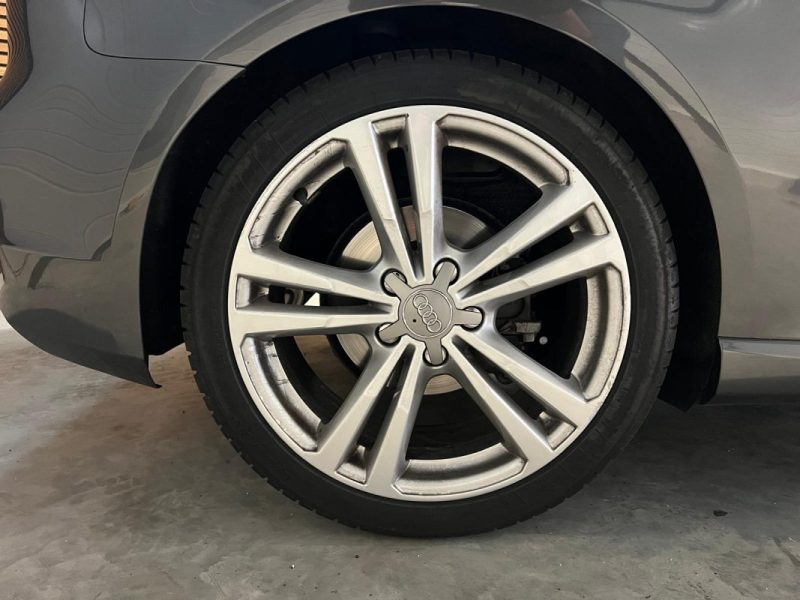AUDI - A3 - 2.0 TDI - 184 cv - S Line - QUATTRO - S TRONIC -  2015 - 180000 km 