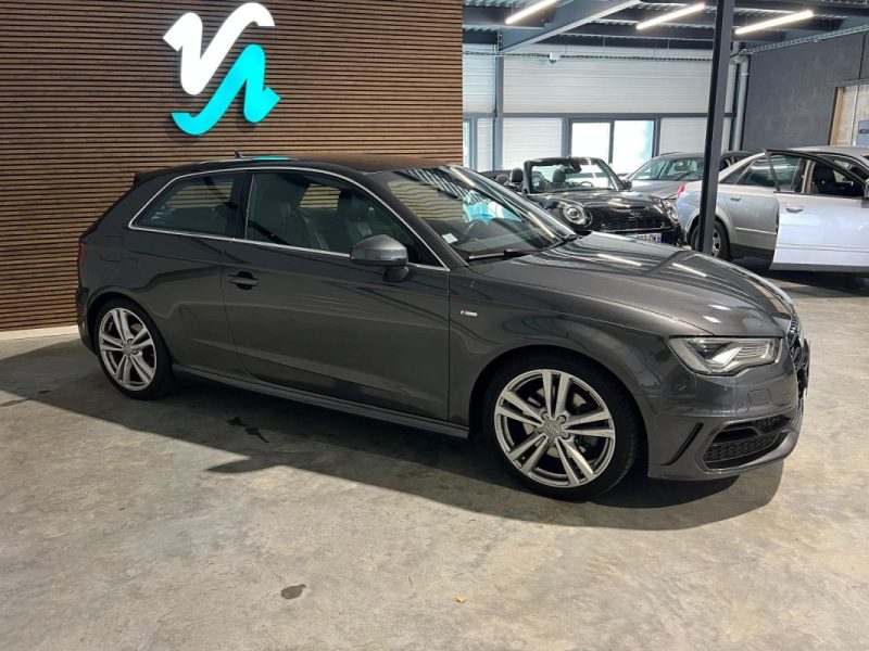 AUDI - A3 - 2.0 TDI - 184 cv - S Line - QUATTRO - S TRONIC -  2015 - 180000 km 