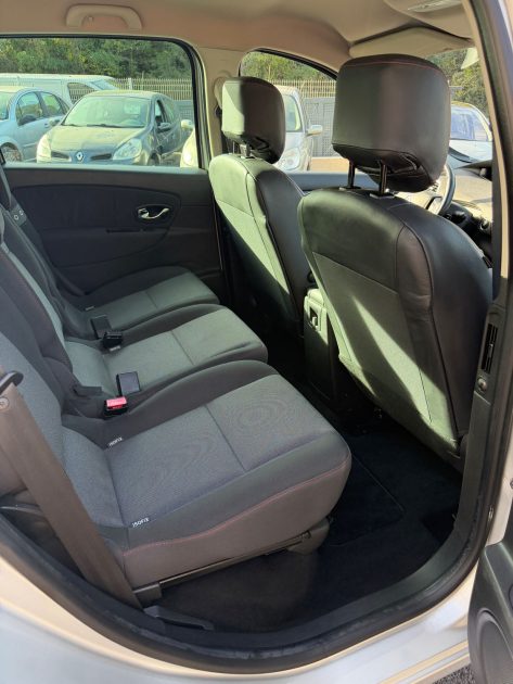 RENAULT SCENIC DYNAMIQUE 2013