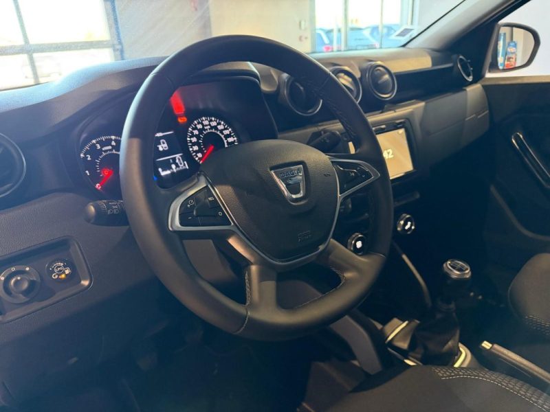 DACIA DUSTER PRESTIGE ECO-G 100 4X2 / ATTELAGE / ENTRETIEN RENAULT  