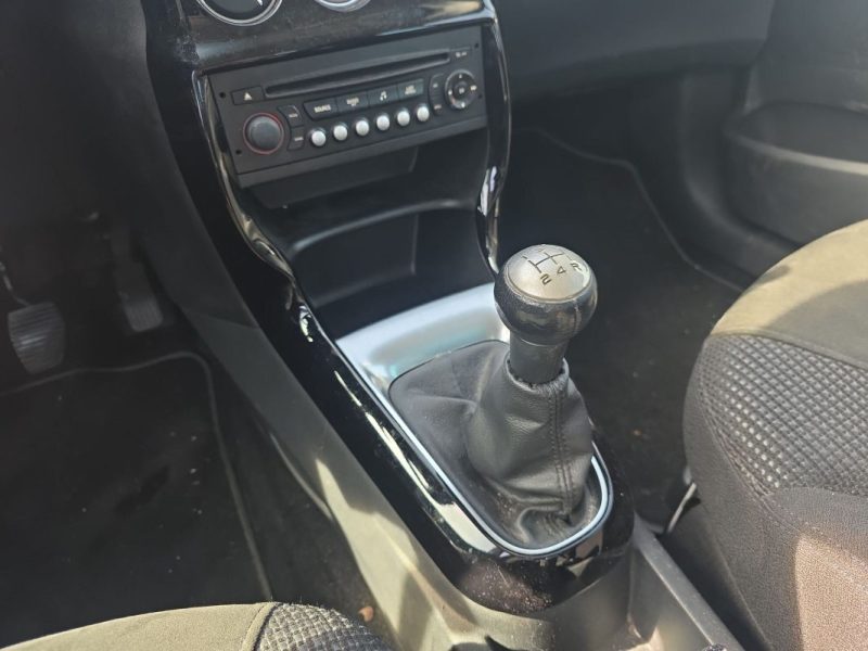 CITROEN C3 1.6 HDI 92 ch EXCLUSIVE 2011