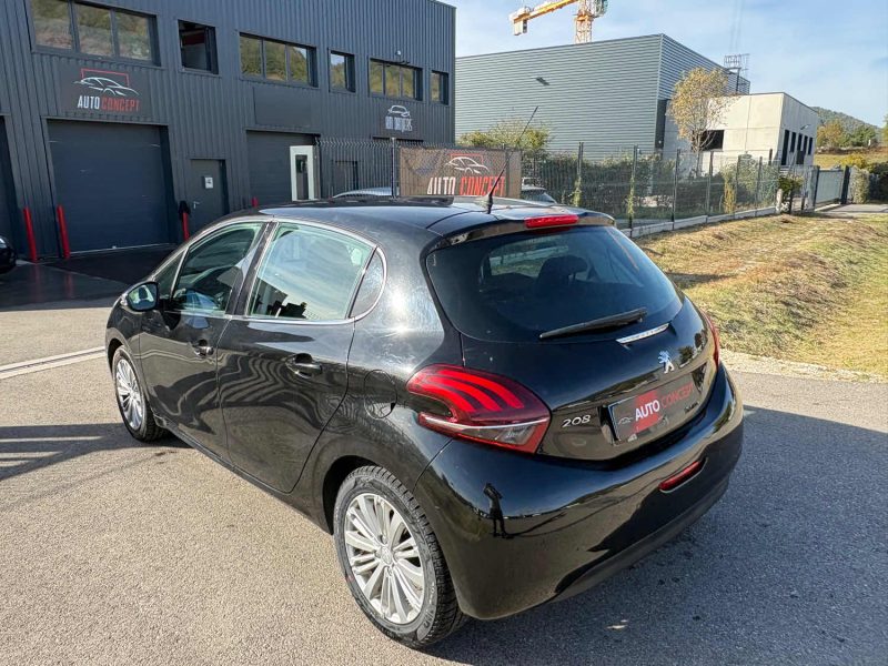 PEUGEOT 208 1.2 VTI 82CH S&S ALLURE 
