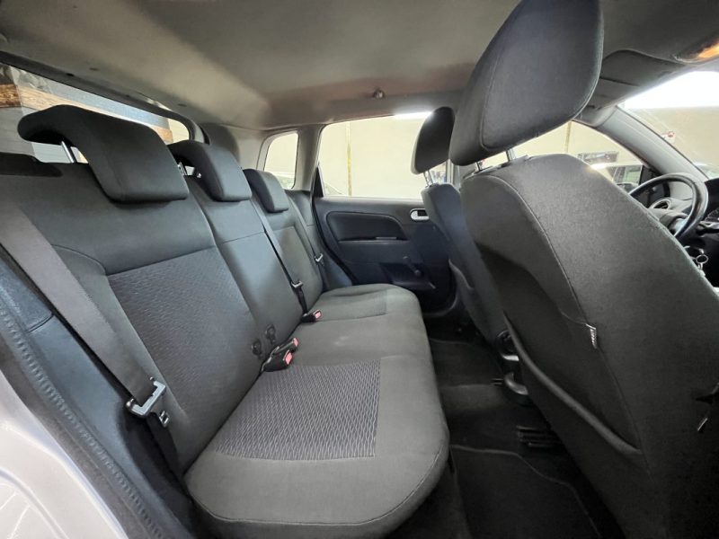 FORD FIESTA V 1.6I 16V GHIA CLIM / FEUX / ESSUIE GLASSES AUTO  2007