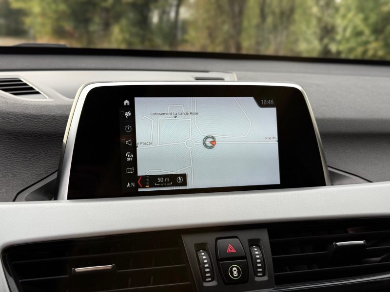 BMW X1 sDrive 16d 116 ch Lounge - Clim - Régulateur - Gps - Révisée & garantie 6 mois 