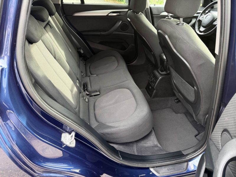 BMW X1 sDrive 16d 116 ch Lounge - Clim - Régulateur - Gps - Révisée & garantie 6 mois 