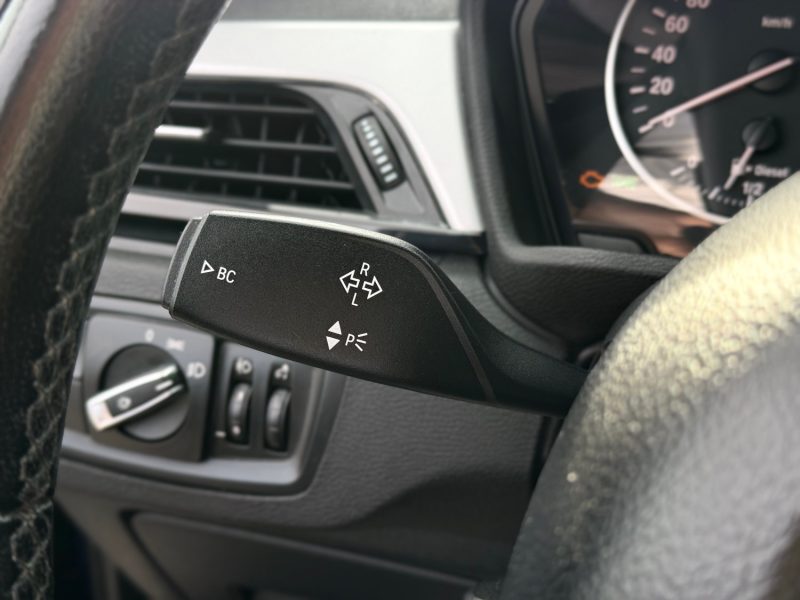 BMW X1 sDrive 16d 116 ch Lounge - Clim - Régulateur - Gps - Révisée & garantie 6 mois 