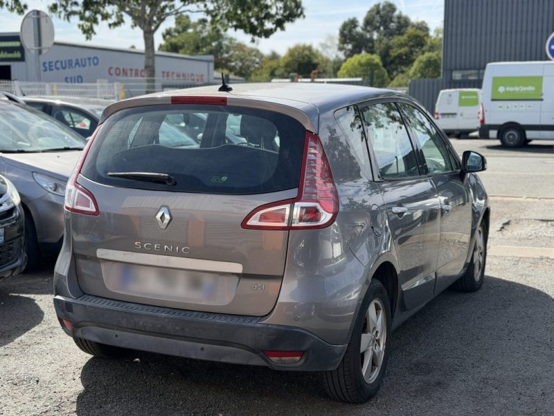 RENAULT SCENIC III 1.5 DCI 110 cv - GARANTIE - Dynamique