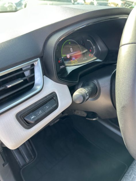 RENAULT CLIO V 1.6 E-TECH EVOLUTION 140 BOITE AUTOMATIQUE ECRAN COCKPIT