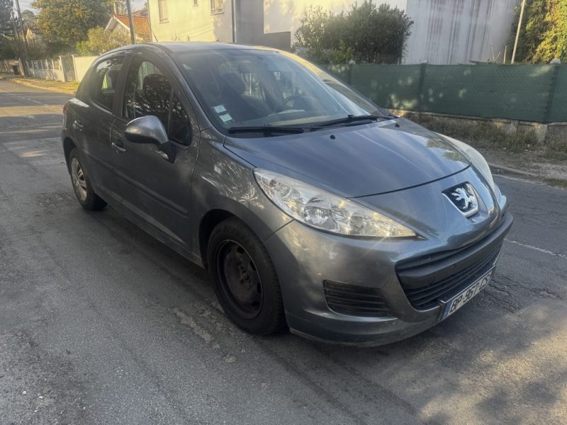 PEUGEOT 207 207+ 1.4 I 75CV PREMIUM  2010