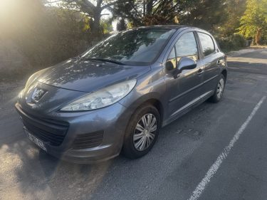 PEUGEOT 207 207+ 1.4 I 75CV PREMIUM  2010