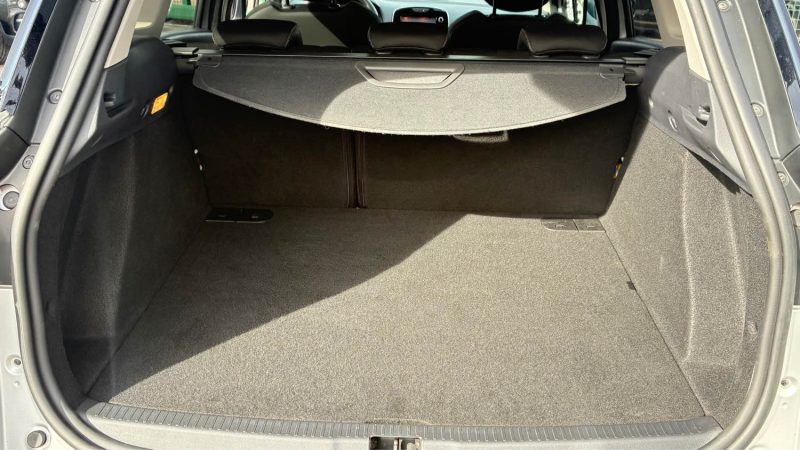 RENAULT CLIO ESTATE 0.9 TCE 90CH LIMITED 2018