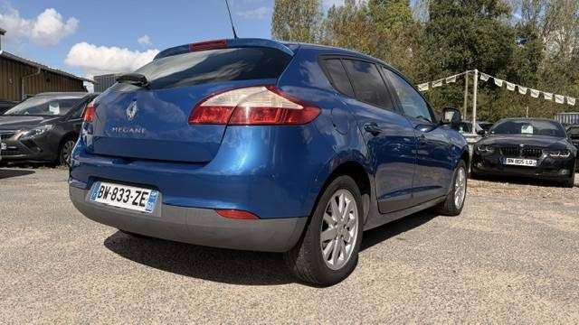RENAULT MEGANE III 35 PORTES 1.5 DCI 2011