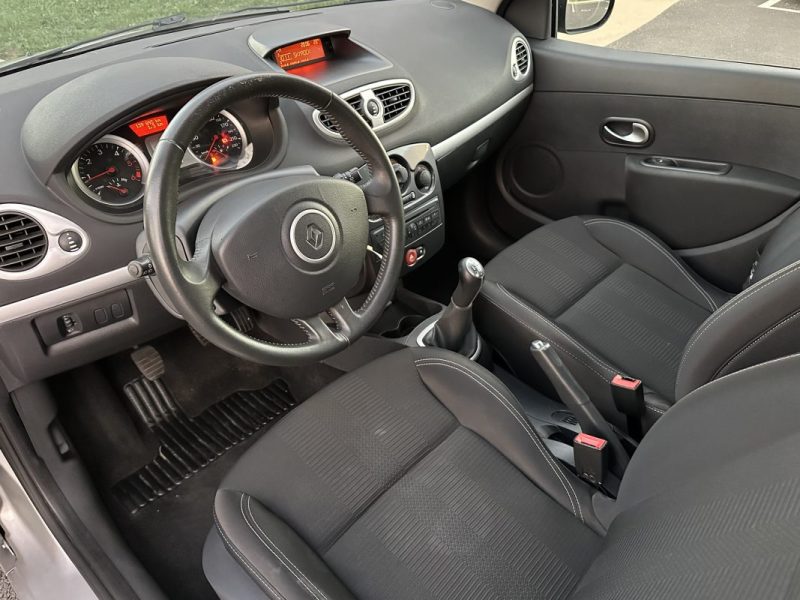 RENAULT CLIO iii 1.5 DCI 75 cv GARANTIE 6 MOIS 