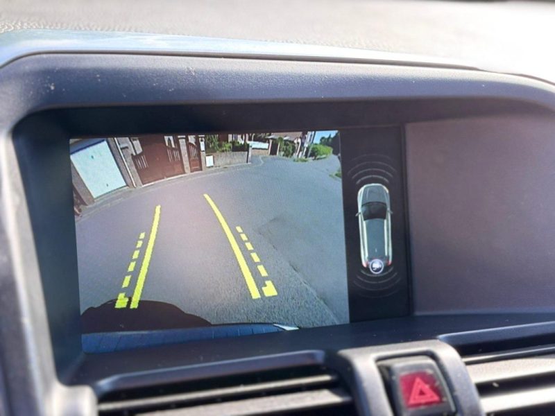 VOLVO XC60 D3 150 KINETIC GEARTRONIC 2015