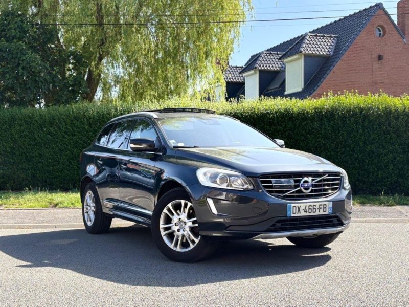 VOLVO XC60 D3 150 KINETIC GEARTRONIC 2015