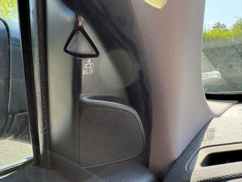 VOLVO XC60 D3 150 KINETIC GEARTRONIC 2015
