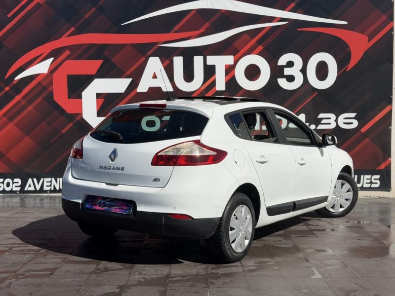 RENAULT MEGANE III 5 PORTES 1.5 DCI 2009