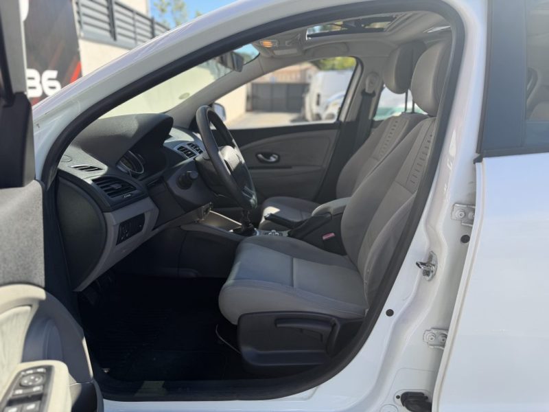 RENAULT MEGANE III 5 PORTES 1.5 DCI 2009
