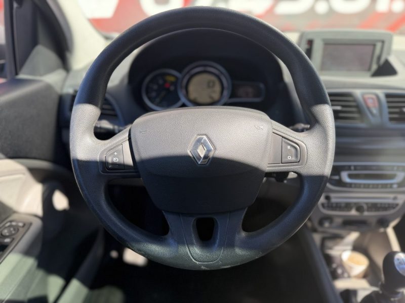 RENAULT MEGANE III 5 PORTES 1.5 DCI 2009