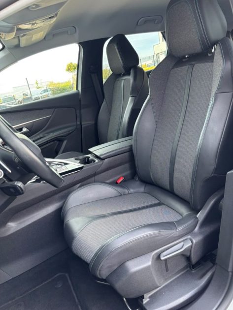 PEUGEOT 3008 1.5 HDI 130Ch Allure pack