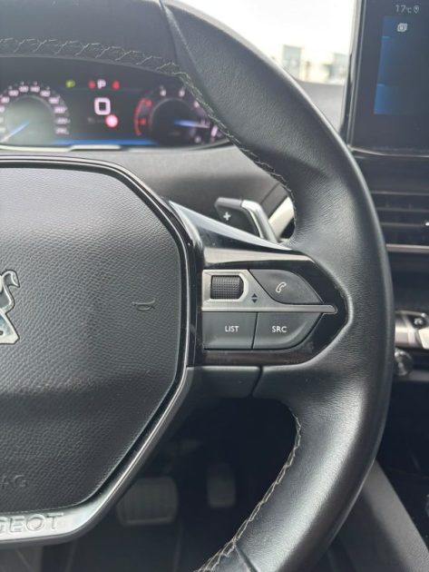 PEUGEOT 3008 1.5 HDI 130Ch Allure pack