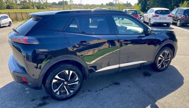 PEUGEOT 2008 1.5 HDI 130 GT LINE EAT 2022
